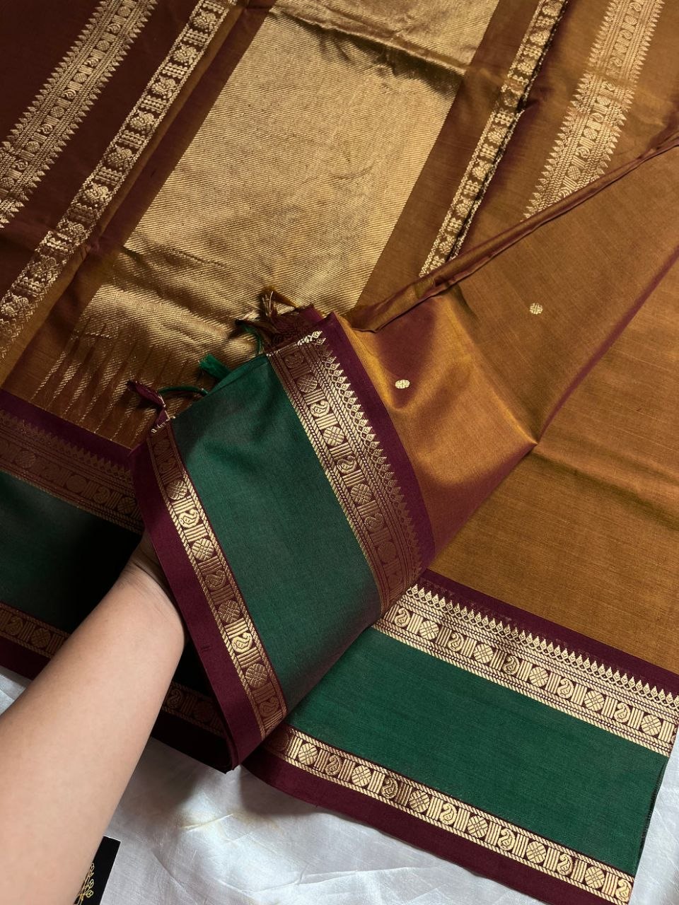 Throne Edit – Honey Brown 120 Counts Mercerised Kanchi Cotton Saree